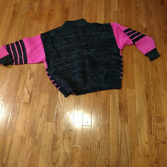 Sweater - Picture 3 of 4