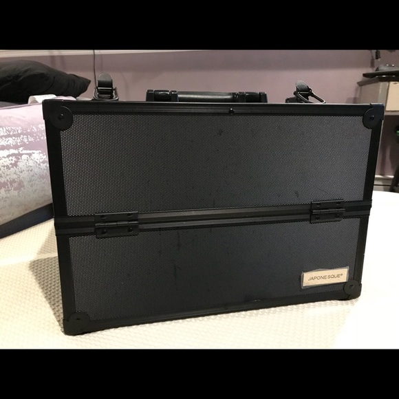 japonesque pro makeup case