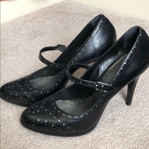 BCBG heels. Size 8.5