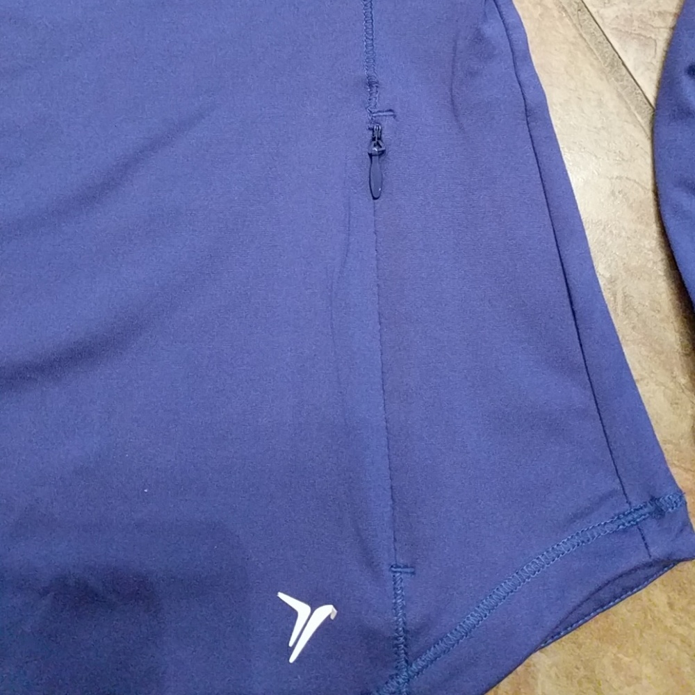 Running hoodie - Picture 2 of 4