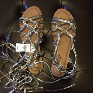Express sandals