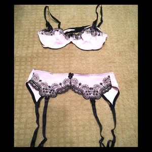 Agent provocateur bra set