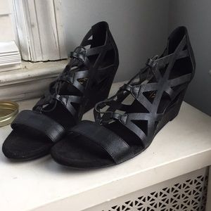 Womens strappy wedge heel