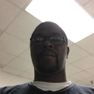 Meet your Posher, Kenneth