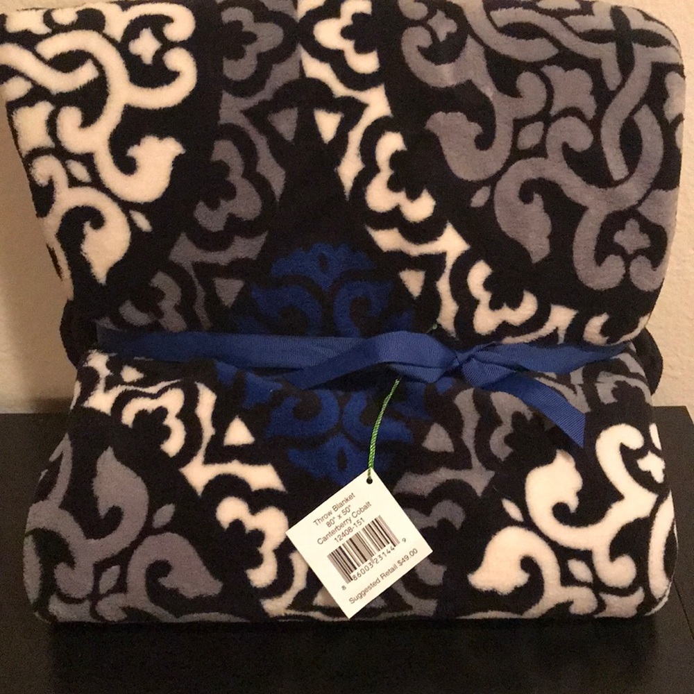 Vera Bradley Throw