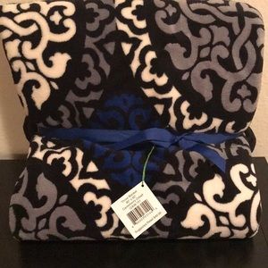 Vera Bradley Throw