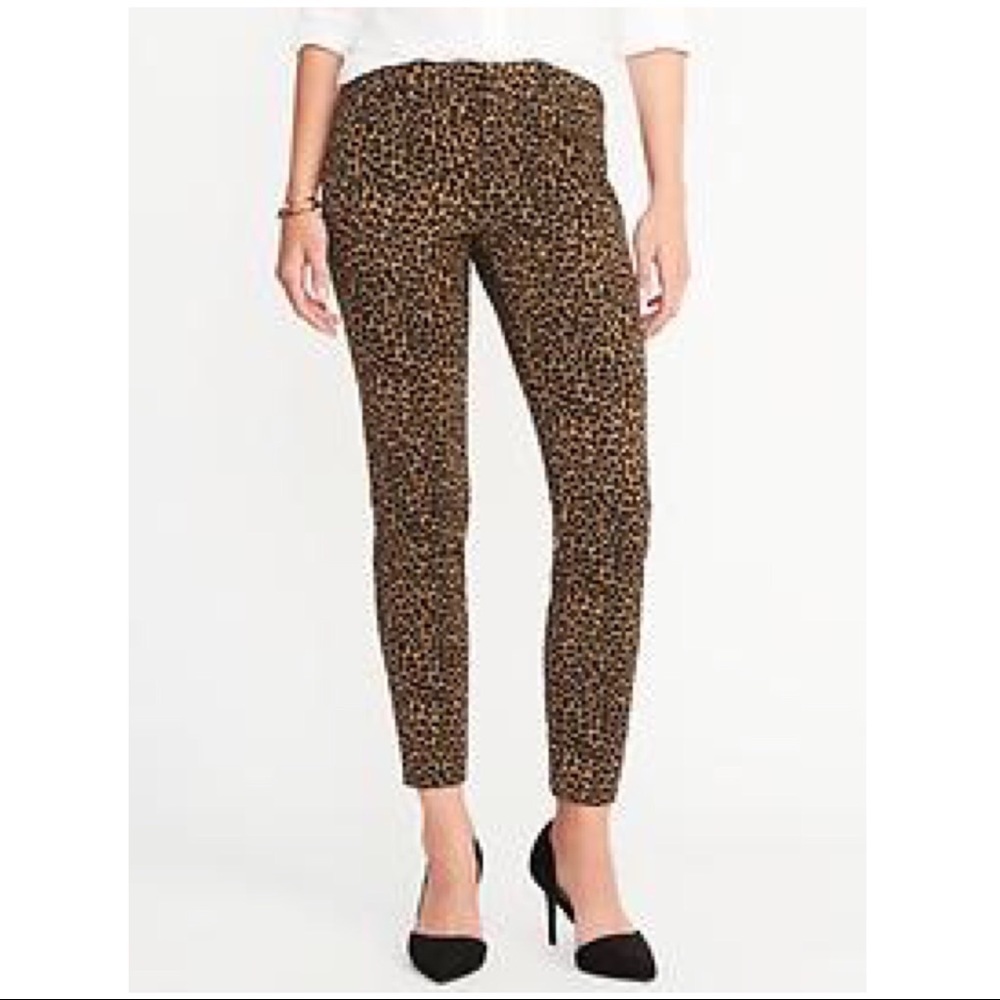 Old Navy Pixie Pants Animal Print Cheetah BNWT
