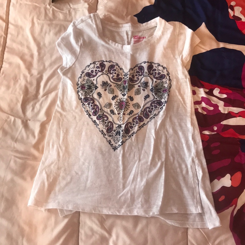 EPIC THREADS Girl’s Size 10 White T-Shirt + Design