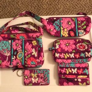 Vera Bradley Fluiterby Set