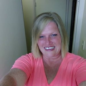 Meet your Posher, Roxie