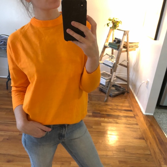 Vintage 60s Bright Orange 3/4 Sleeve Mock Turtleneck Sweater • Small - Picture 14 of 16