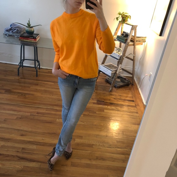 Vintage 60s Bright Orange 3/4 Sleeve Mock Turtleneck Sweater • Small - Picture 15 of 16