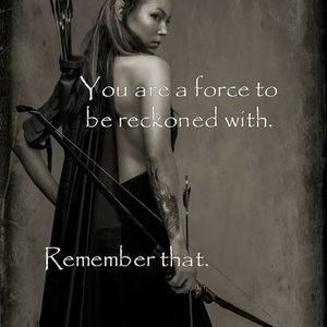 Meet your Posher, Everetta