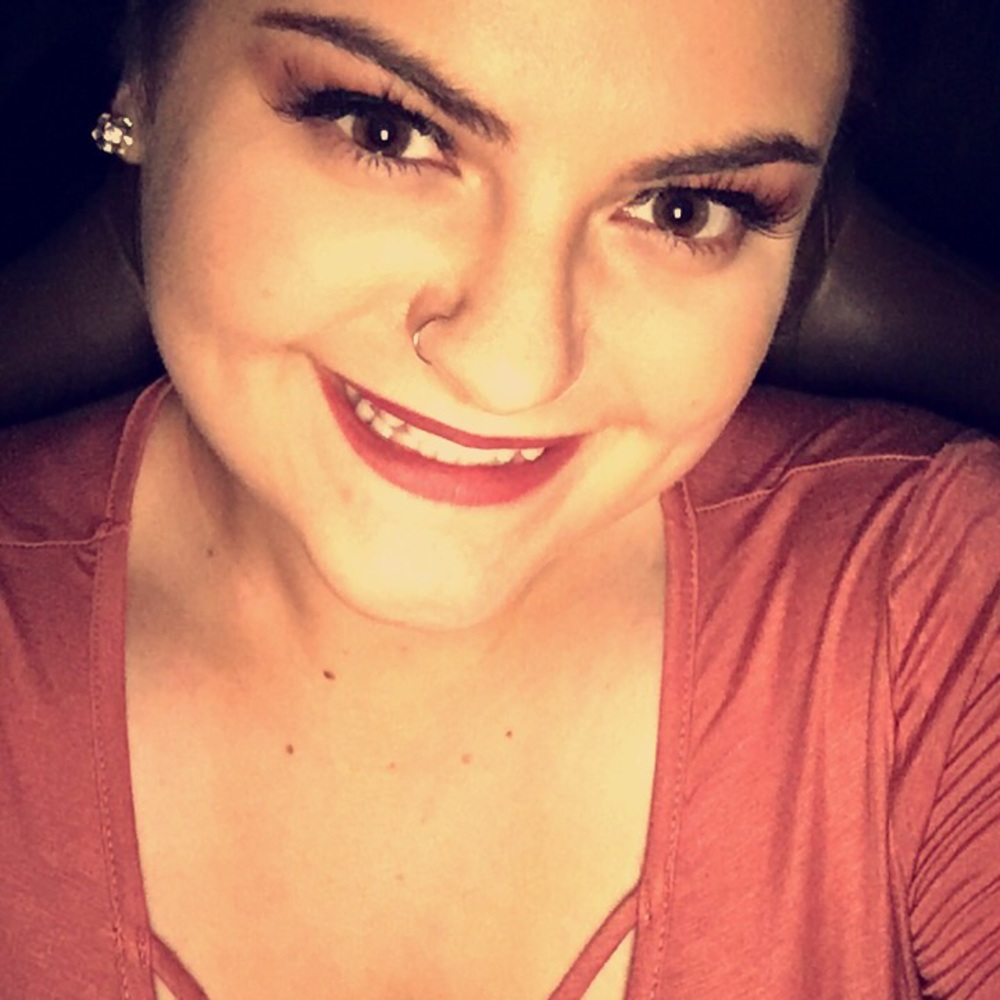 Meet your Posher, Brittany
