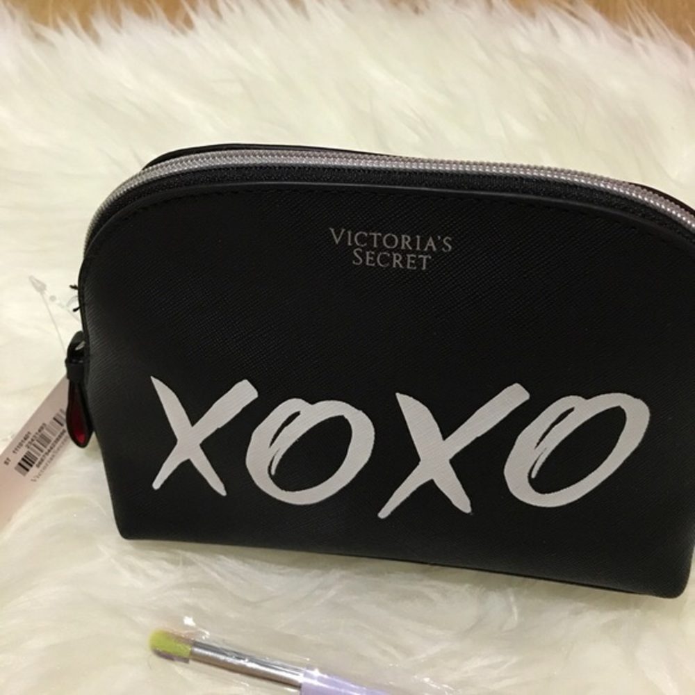 Victoria’s Secret Makeup Bag