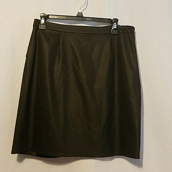 Marc by marc jacobs black mini skirt. - Picture 5 of 8