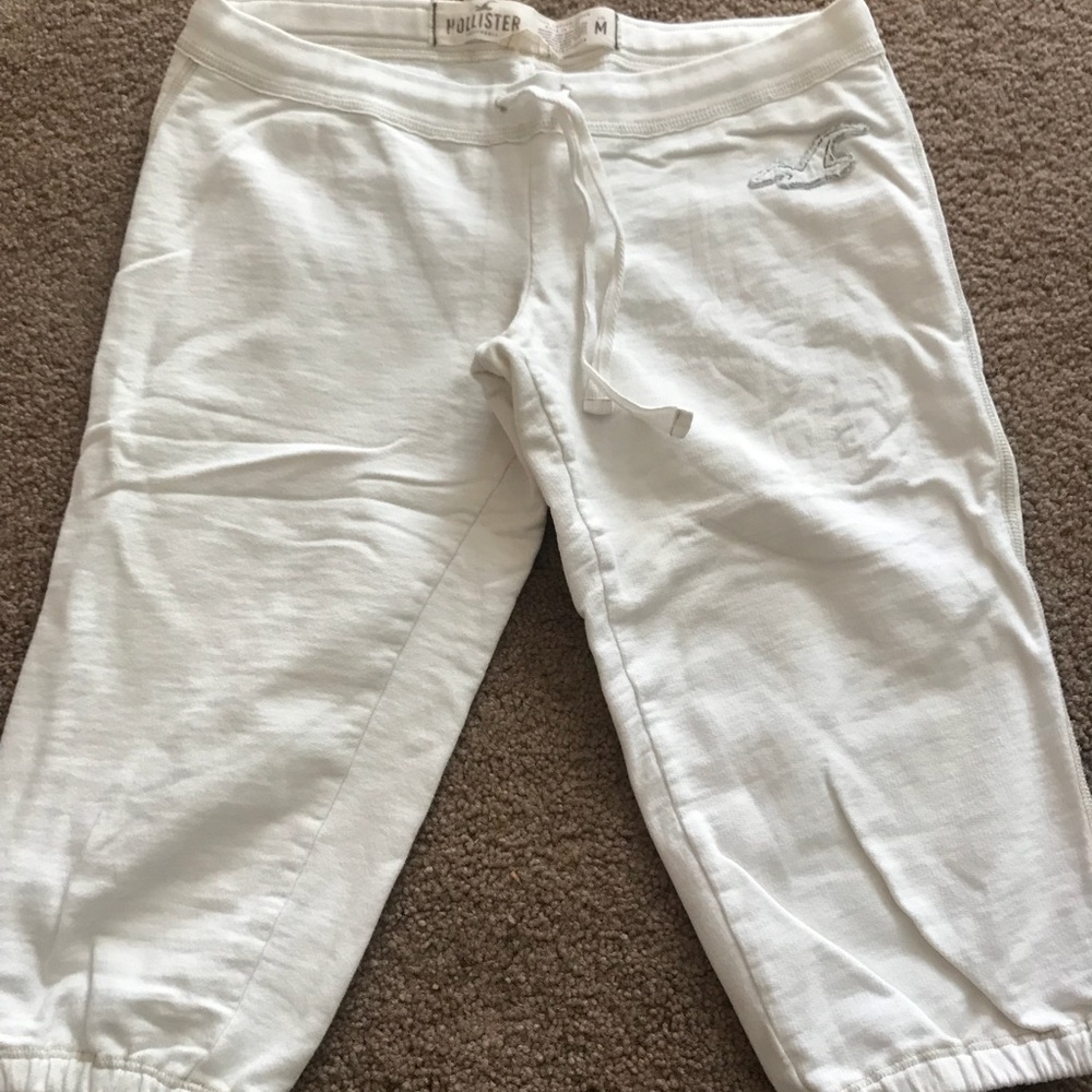 Hollister capris
