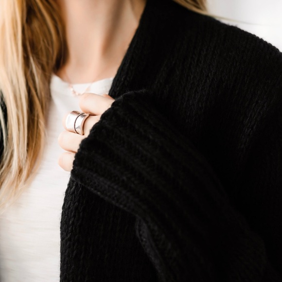 SoldOut11thStreet - Picture 6 of 8