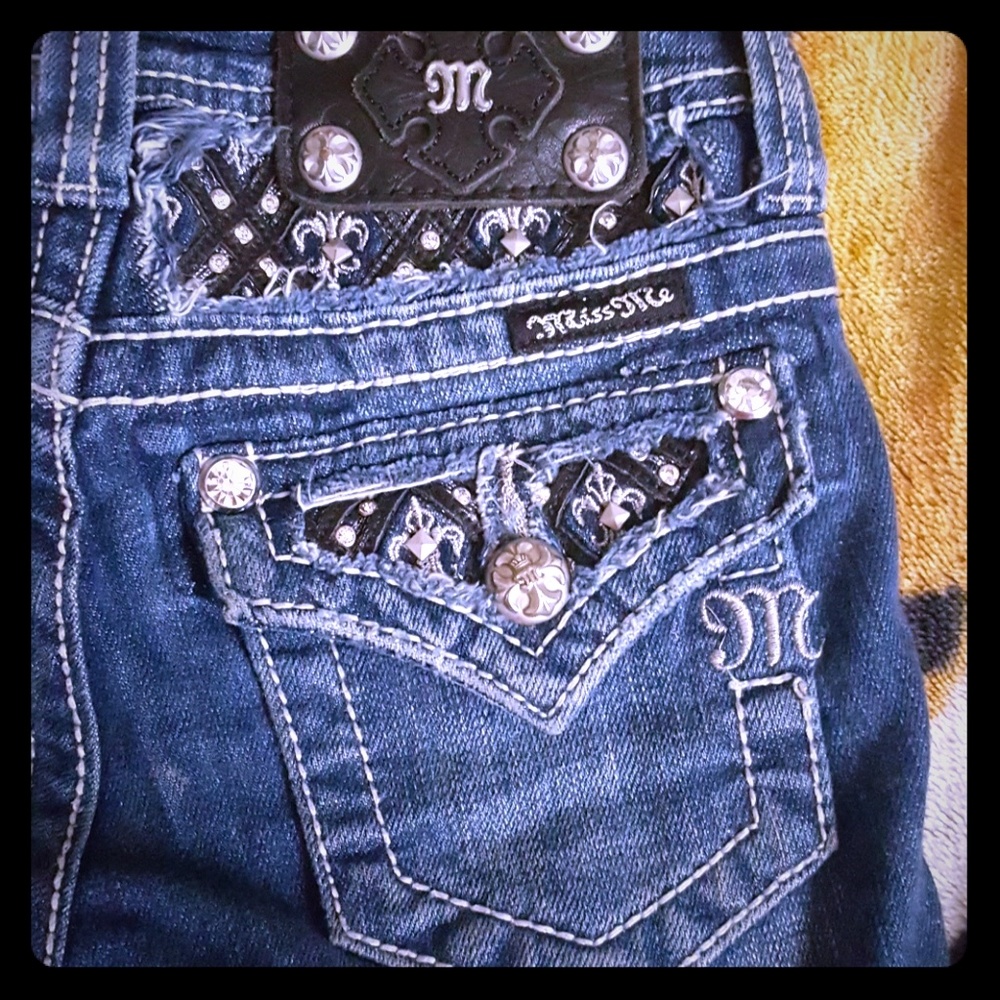 Miss Me Girl Jean Bermuda Short