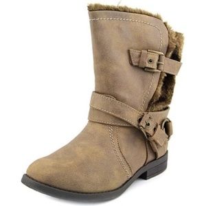 Carlos by Carlos Santana Hagen 2US 9 Brown Boot