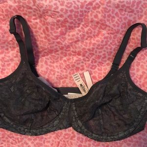 Victoria’s Secret Unlined Demi BBV Bra