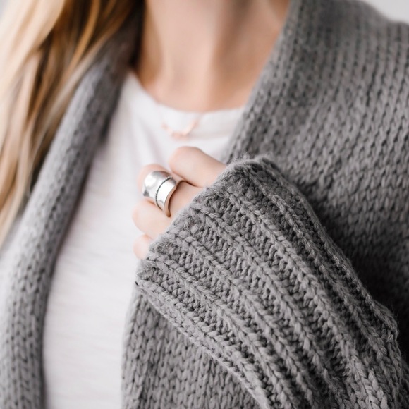 SoldOut11thStreet - Picture 5 of 8