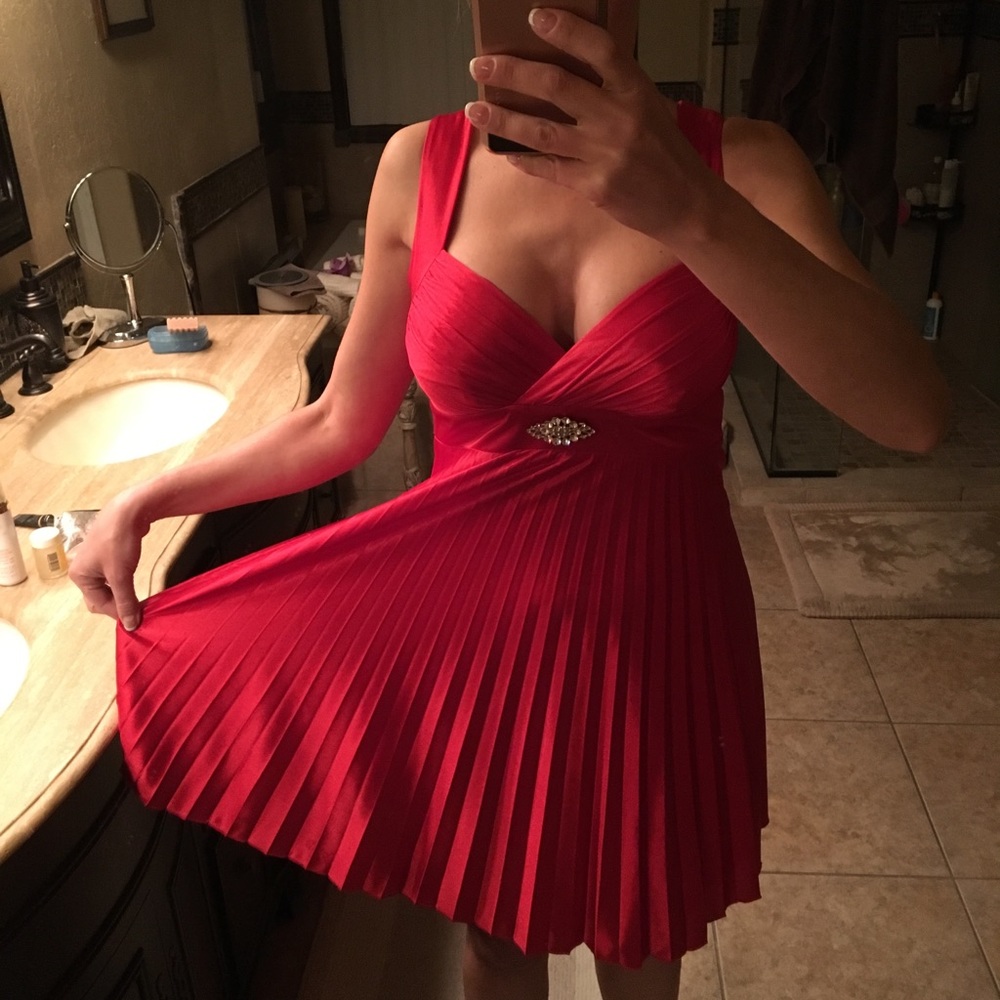 Red B Smart Collection Cocktail dress