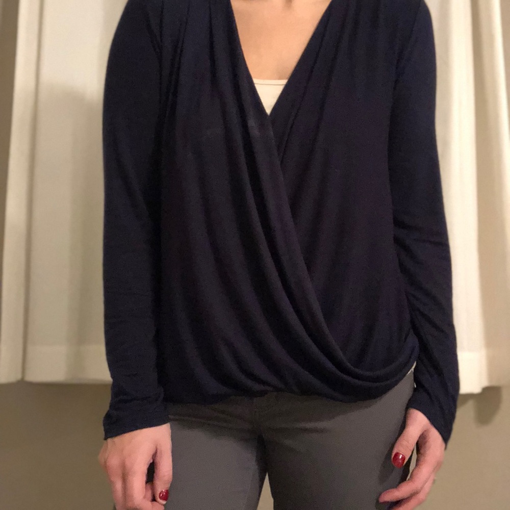 Navy knit top