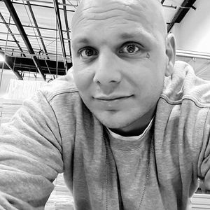 Meet your Posher, Julian