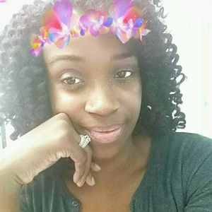 Meet your Posher, Stacy