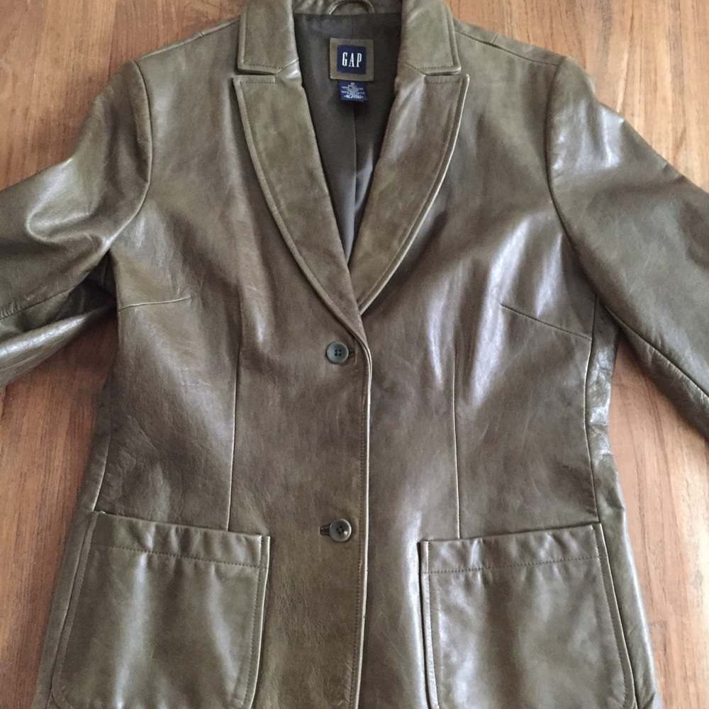 Gap genuine leather jacket