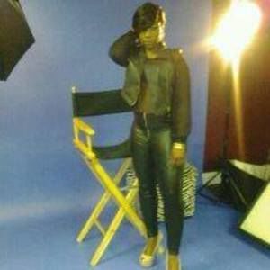 Meet your Posher, Loren