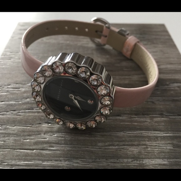 Marc Jacobs Tootsie Pink Leather Strap Watch - Picture 4 of 4