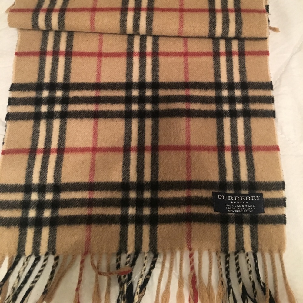 Burberry scarf