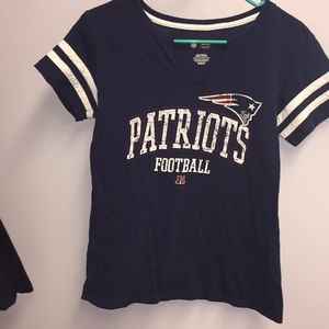 Women’s medium patriot t shirt