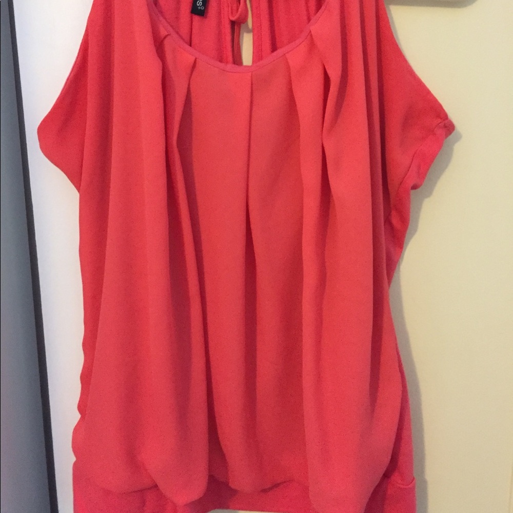 Dressy coral tank!