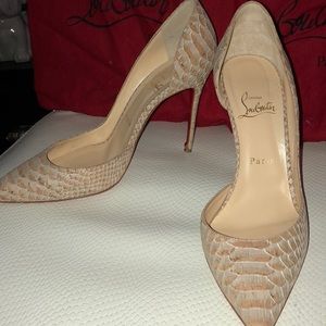 Christian Louboutin Iriza Half-d'Orsay