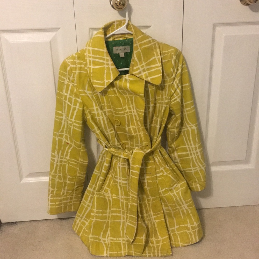 Light Outerwear Jacket - Yellow - Size Medium