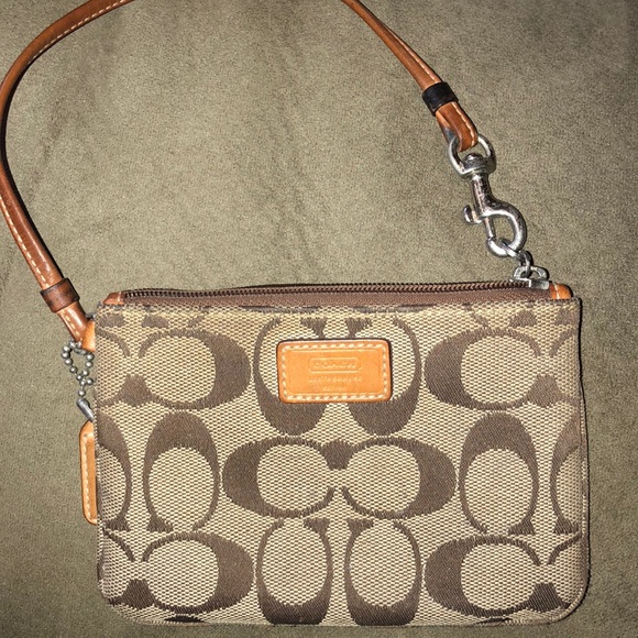 Coach Wristlet - Picture 1 of 3