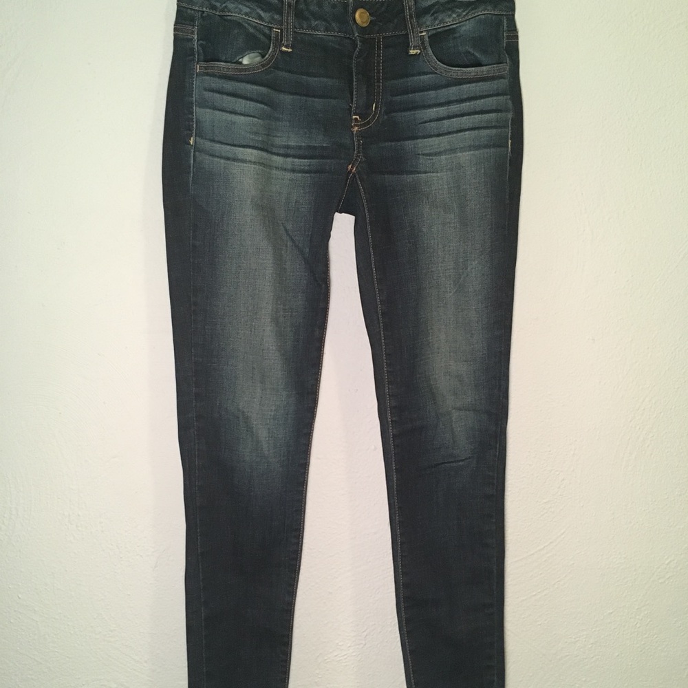 American Eagle skinny jeans