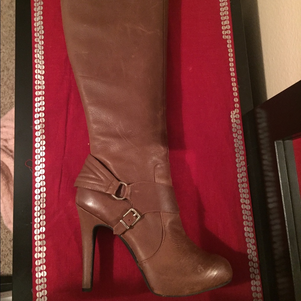 Jessica Simpson Camel Boots