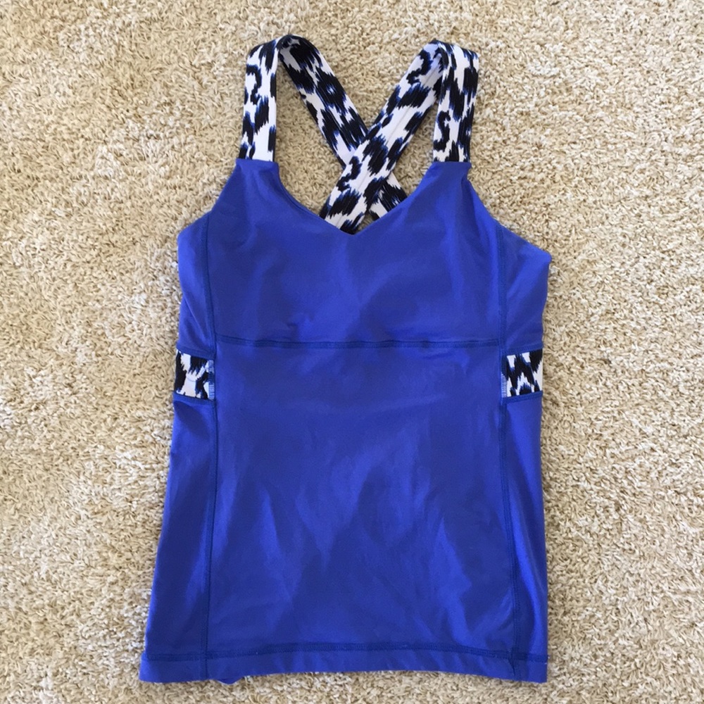 Lululemon tank top size 6