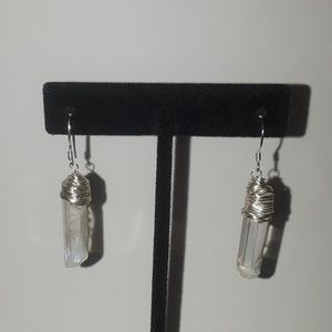 *Sale* NWT Crystal wirewrapped earrings