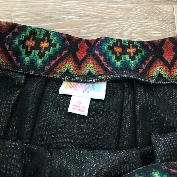 LuLaRoe Madison Skirt - Aztec print - Picture 2 of 4