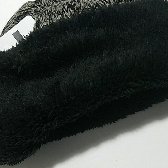 Super Soft Beanie - Picture 4 of 5