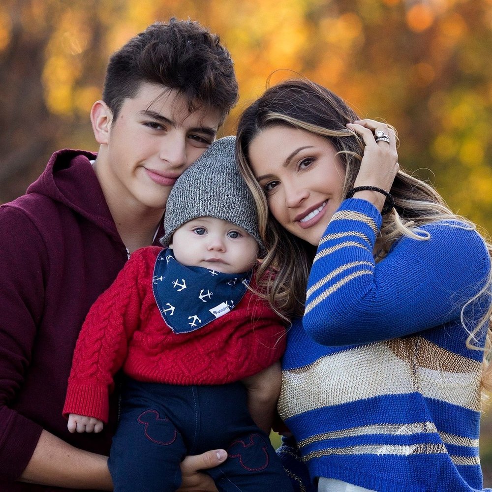 Meet your Posher, Marcela