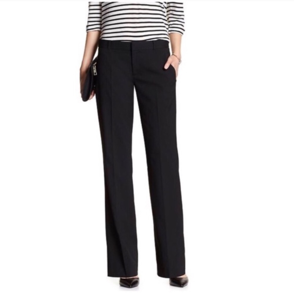 Banana Republic Martin Fit Pants. Size 2L.