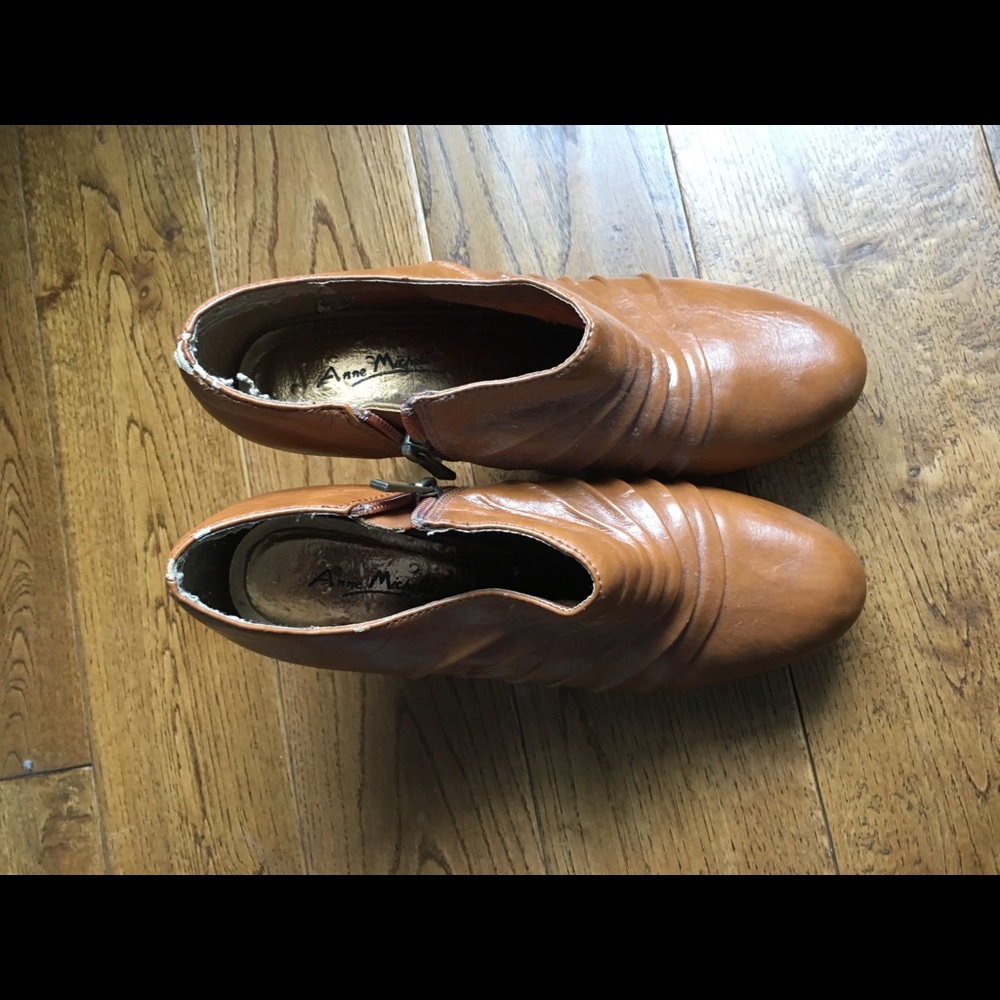 Camel Booties - Picture 2 of 8
