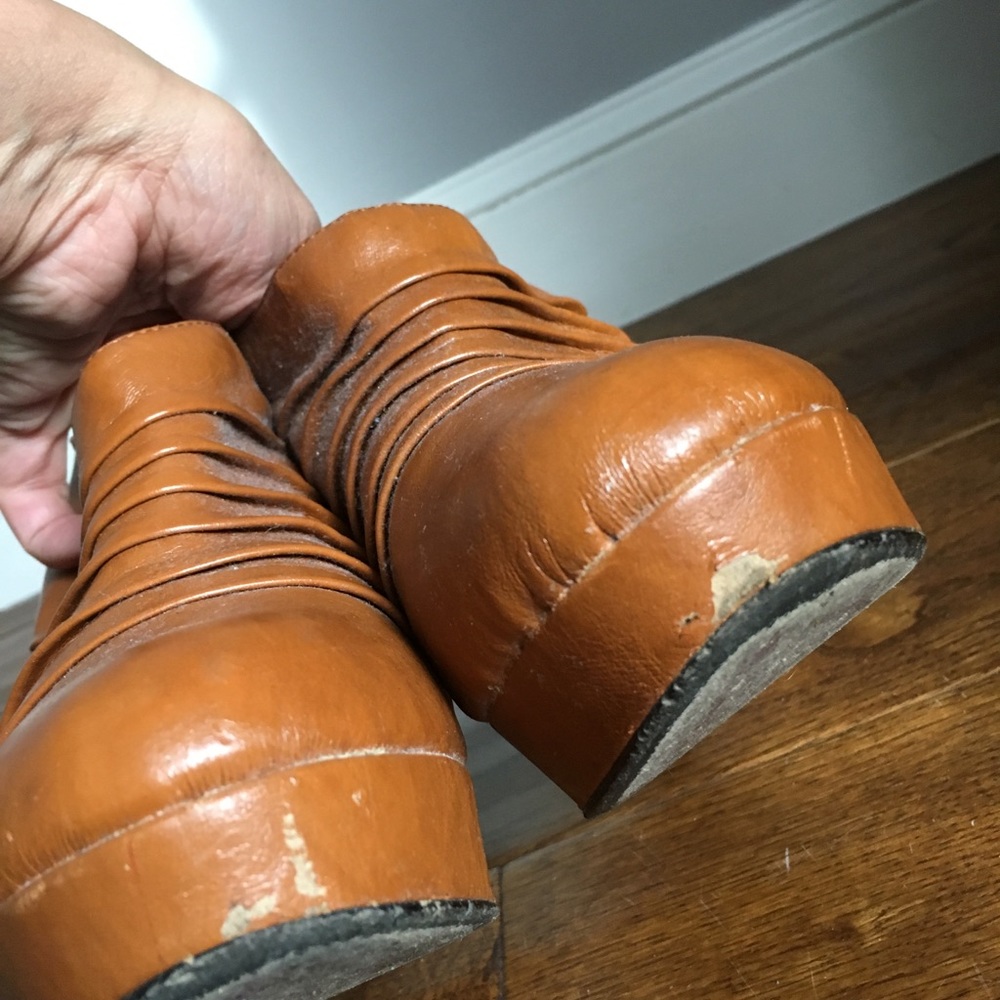 Camel Booties - Picture 7 of 8