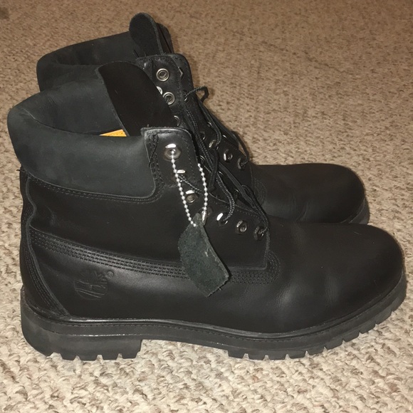 Timberland 6inch Premium Black Boots Size 11 main image 7